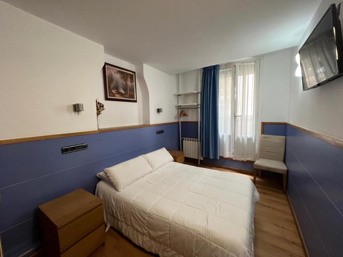 Pension Irune By Vivere Stays San Sebastián Zewnętrze zdjęcie