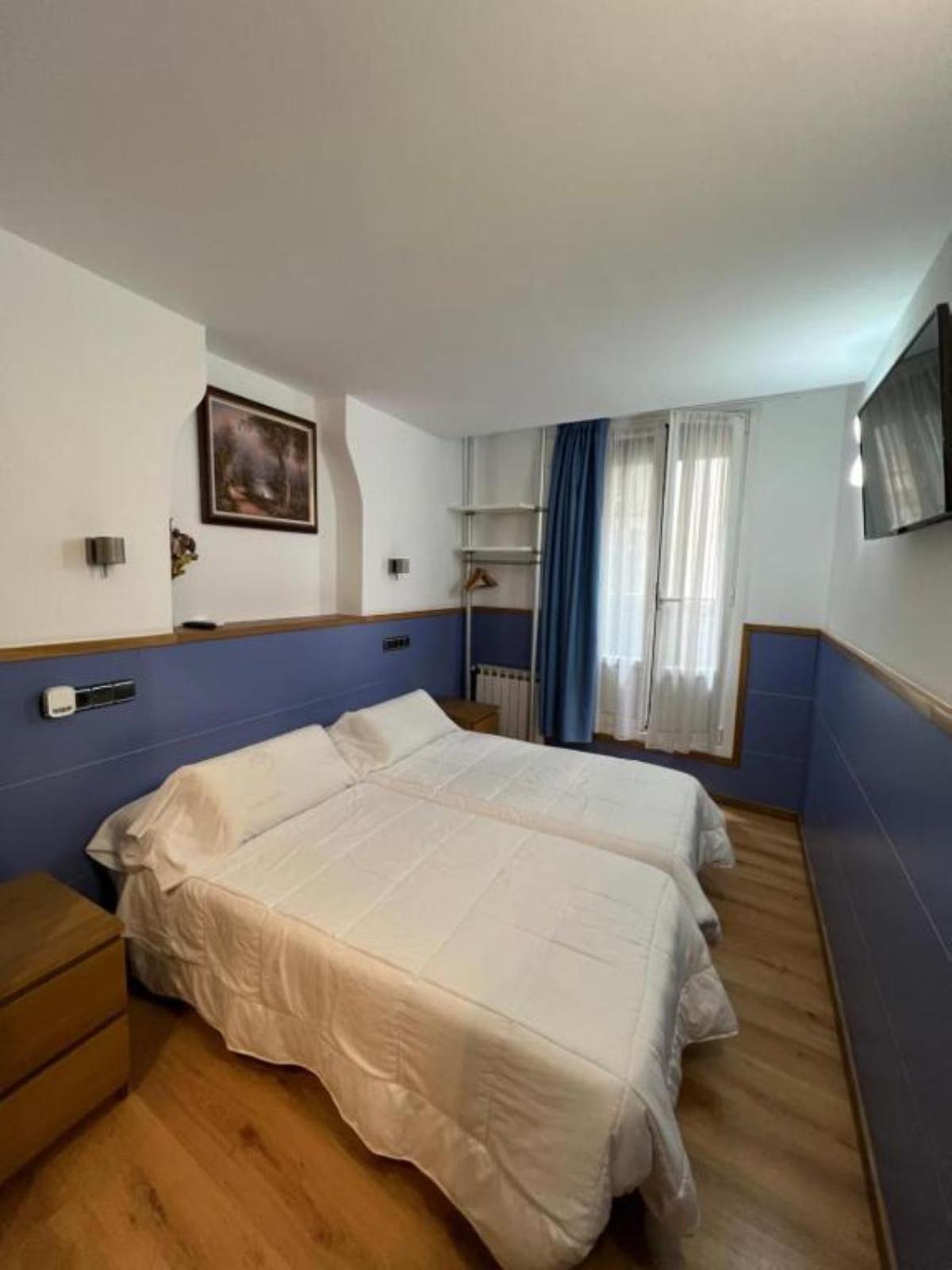 Pension Irune By Vivere Stays San Sebastián Zewnętrze zdjęcie